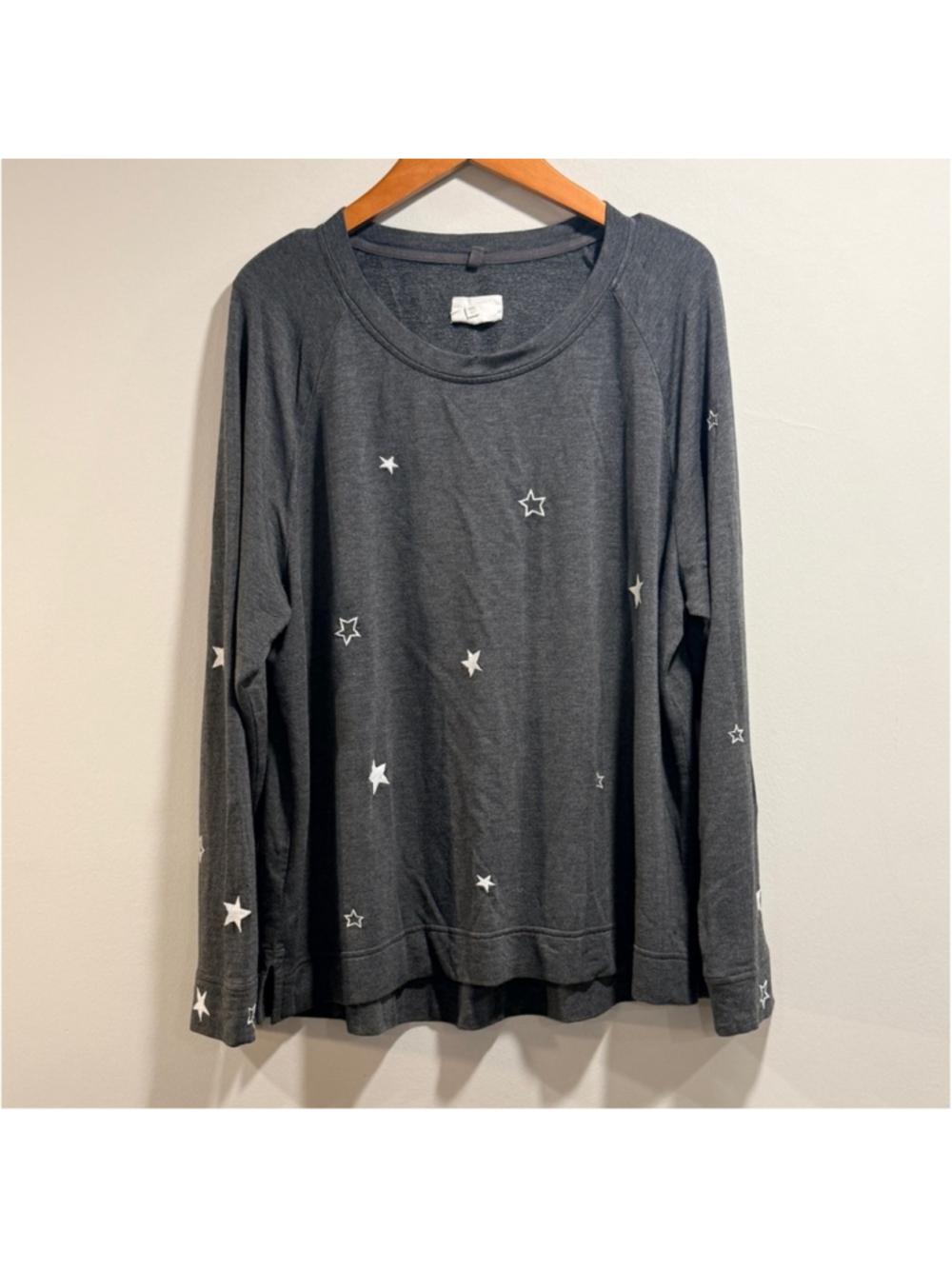 Lou & Grey Women's Charcoal Gray Sweater with‎ Star Print Crew Neck Size XXL